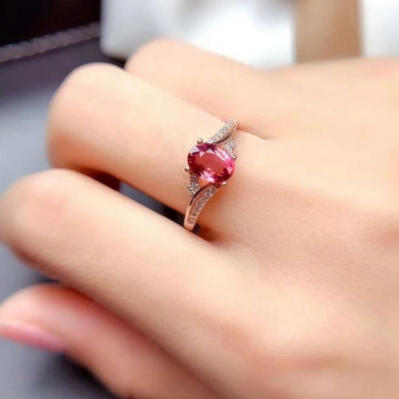 🎀Rose Gold Tourmaline Ring - Picture 5 of 6